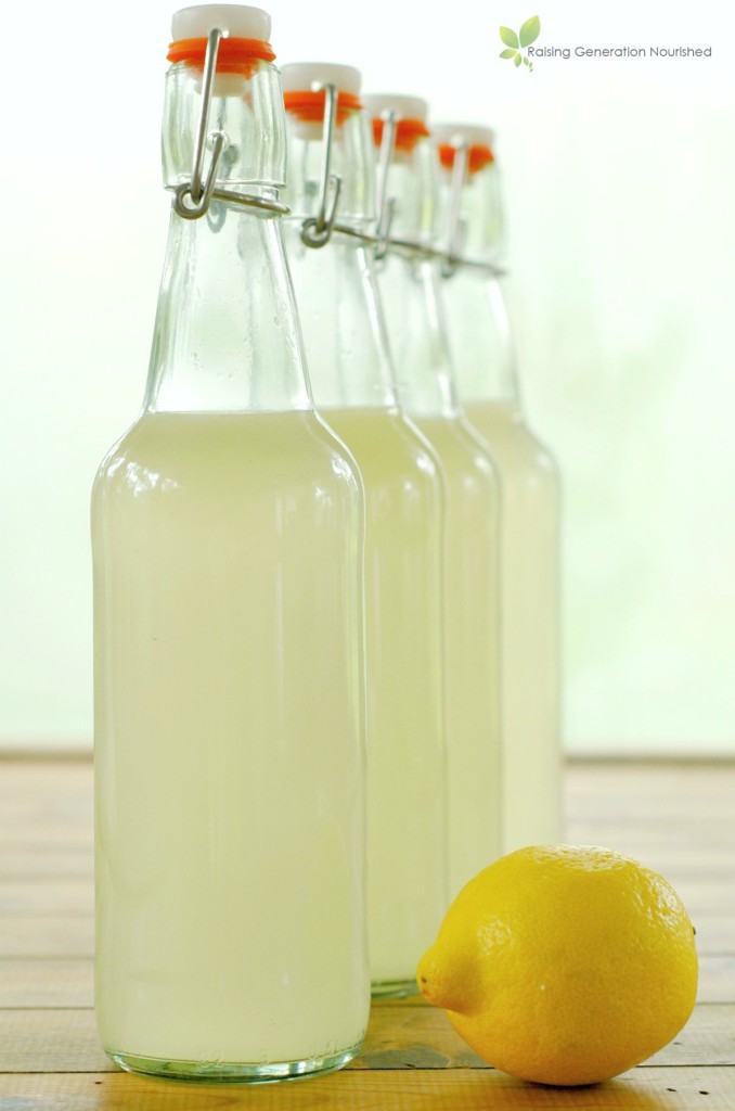 Simple Fermented Lemonade