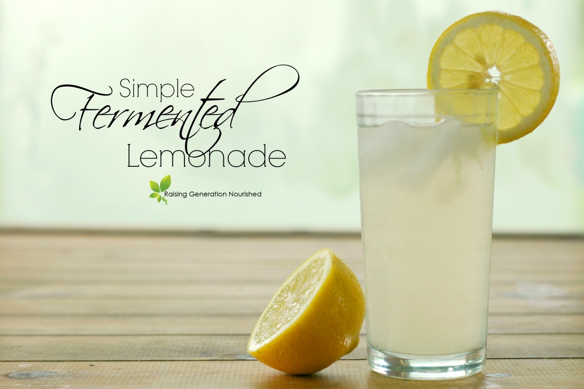 Simple Fermented Lemonade :: Bring that classic summertime drink up a few notches with a big probiotic boost from this simple fermented lemonade! Refreshing *and* nourishing all in one!