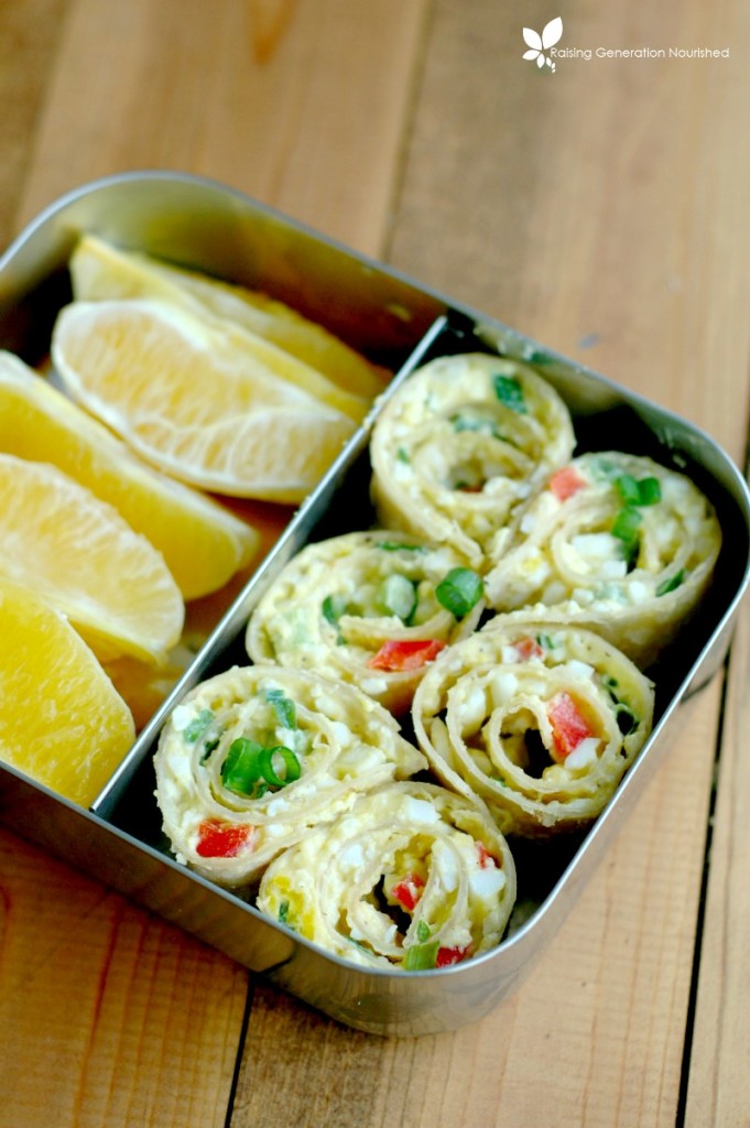 Egg Salad Pinwheels :: Perfect For Little Hands & An Easy Lunchbox Addition!