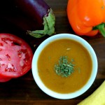 Instant Pot Summer Vegetable Soup :: Vibrant color and full of fresh, in season summer flavor in just 10 minutes for an Instant Pot kid friendly summer soup!