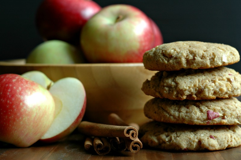 Healthy Apple Cinnamon Breakfast Cookies :: Refined Sugar Free & Gluten Free!