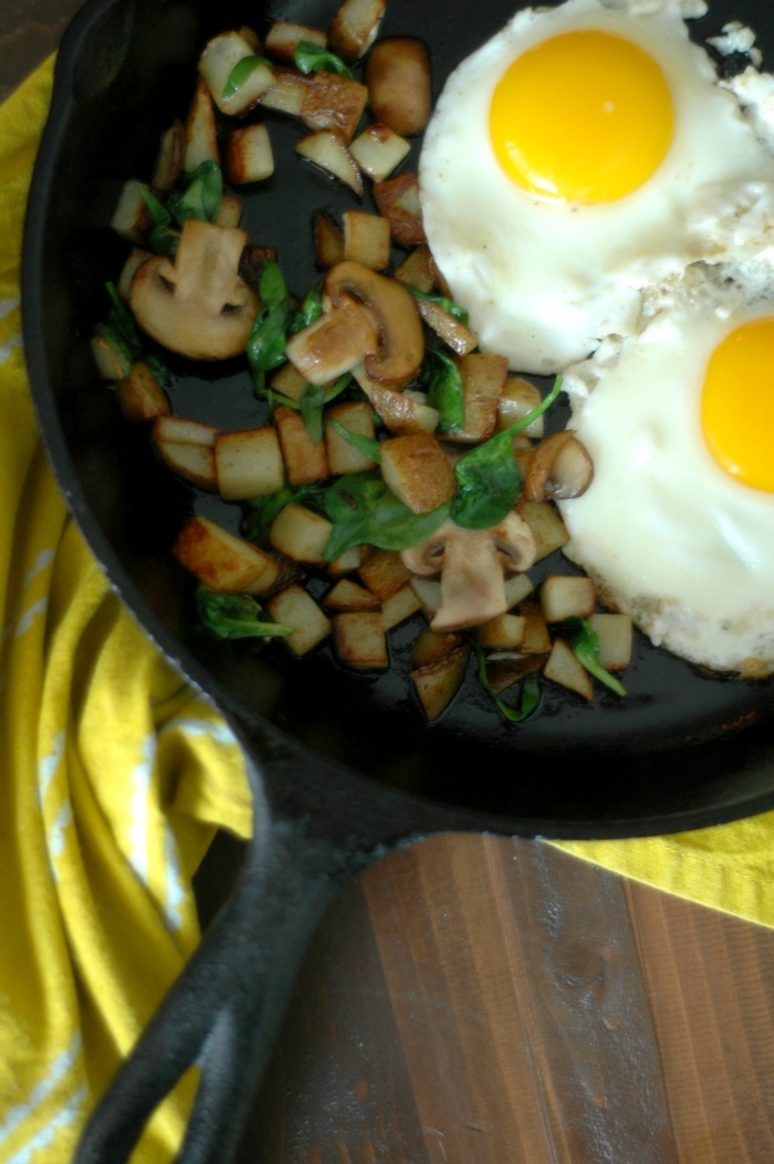 Nourishing Breakfast Ideas For Busy Moms :: My Morning Routine