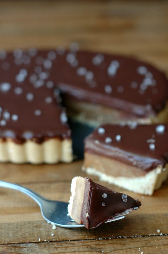 Paleo Chocolate Nut Butter Tart :: Dairy Free, Gluten Free, and Egg Free