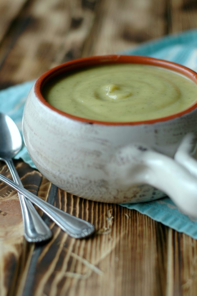 Instant Pot Cauliflower and Kale Soup :: Stovetop Directions Included! :: Gluten and Dairy Free!