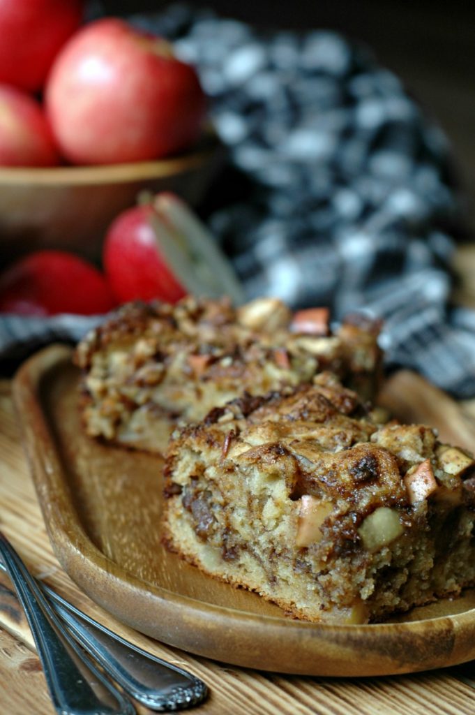 Gluten Free Apple Cinnamon Coffee Cake