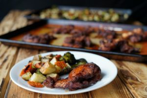 30 Minute Sheet Pan BBQ Chicken Thighs and Roasted Veggies :: 1 Dinner on 2 Sheet Pans!
