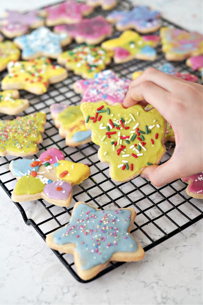 Gluten Free Sugar Cookie Cut-Outs :: Plus Natural Decorating Ideas and Tips On Making Cookies With Kids!