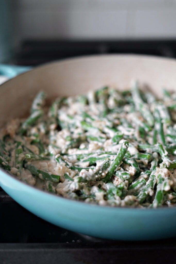 Easy Green Bean Casserole with Crunchy Fried Onions
