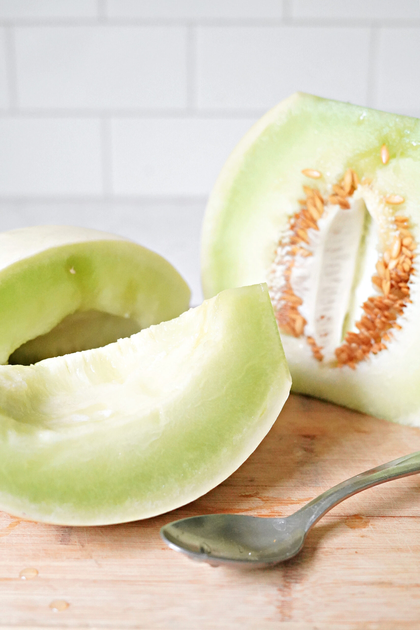 The *BEST* Real Food Lime Green Popsicles!