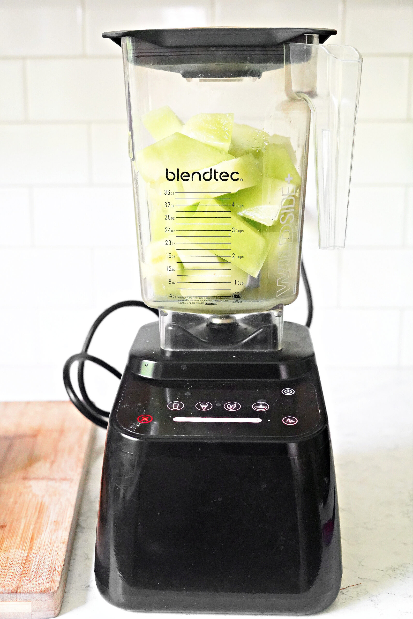 The *BEST* Real Food Lime Green Popsicles!