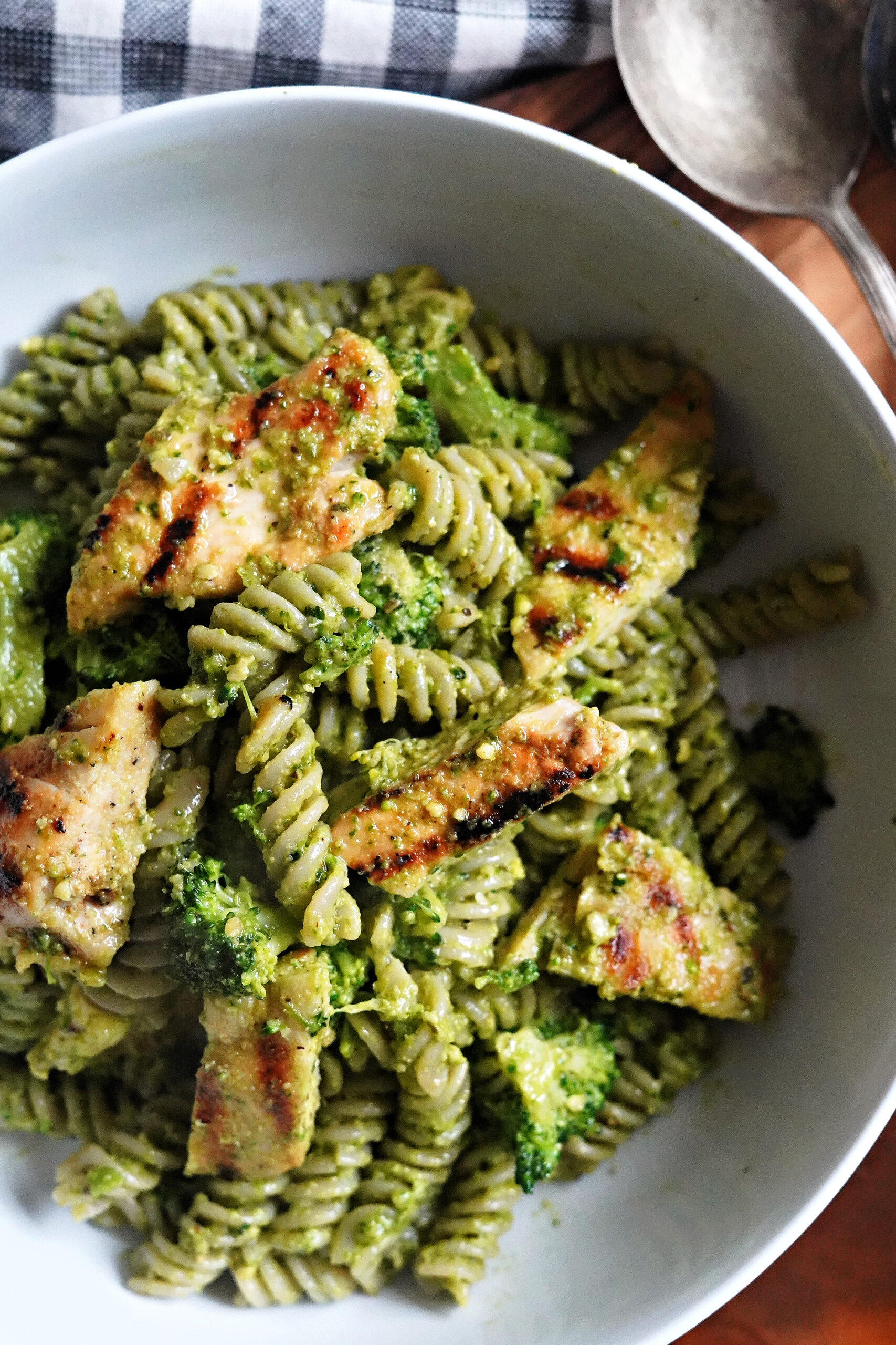 How to Make Pesto Pasta with Dried Basil!