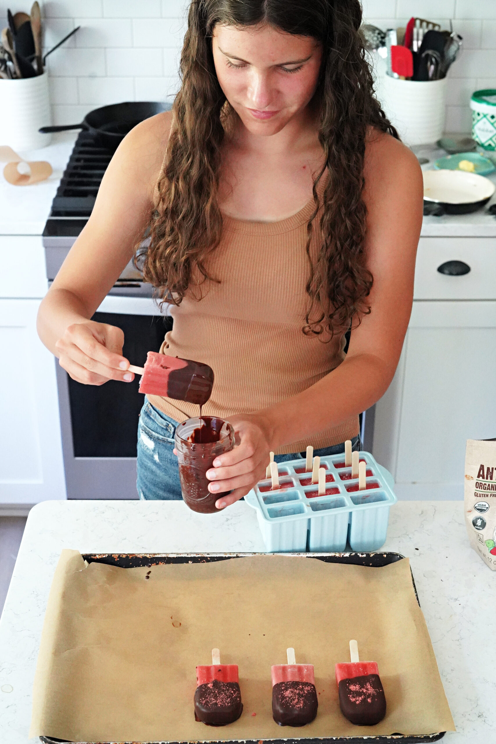 Chocolate Covered Strawberry Popsicles