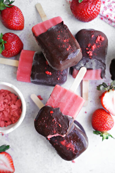 Chocolate Covered Strawberry Popsicles