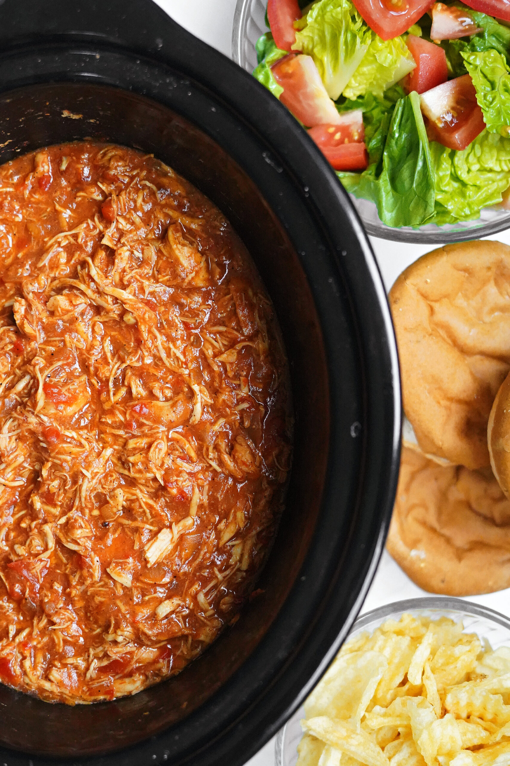 Slow Cooker Chicken Sloppy Joes