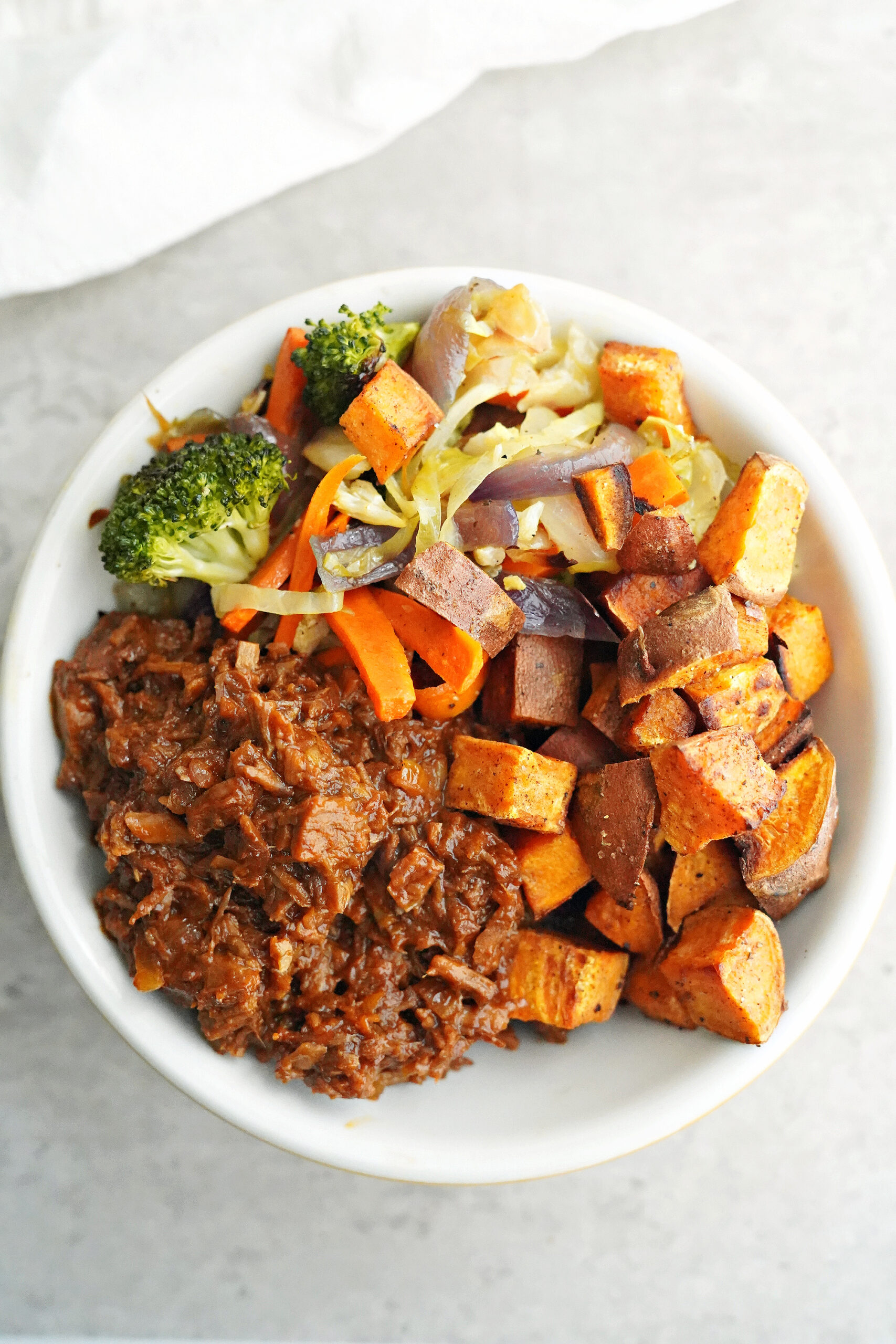 Slow Cooker BBQ Pulled Beef